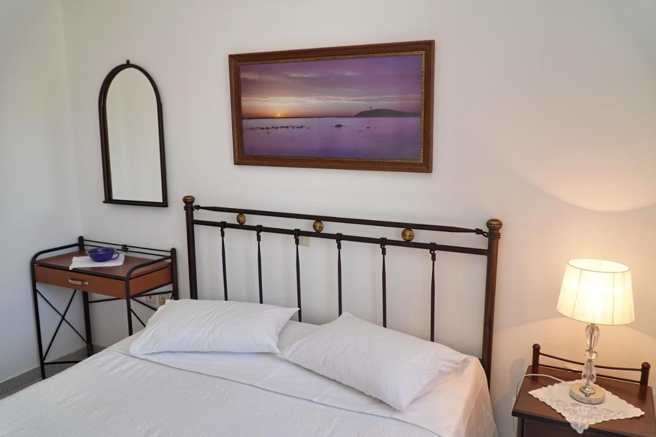 Moutsouna Beach Ngoại thất bức ảnh